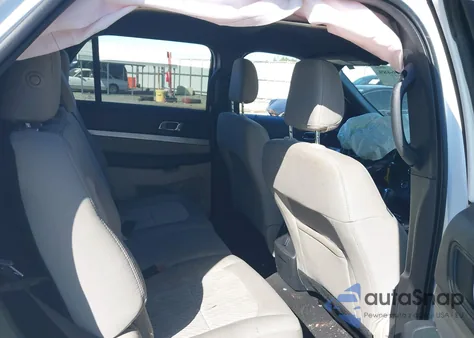 2019 Ford Explorer z USA, uszkodzony, nr VIN 1FM5K7B83KGA08725